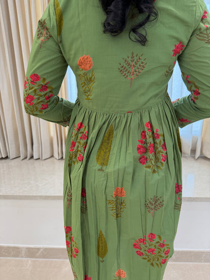 Green Flower Aliacut Cotton Maxi